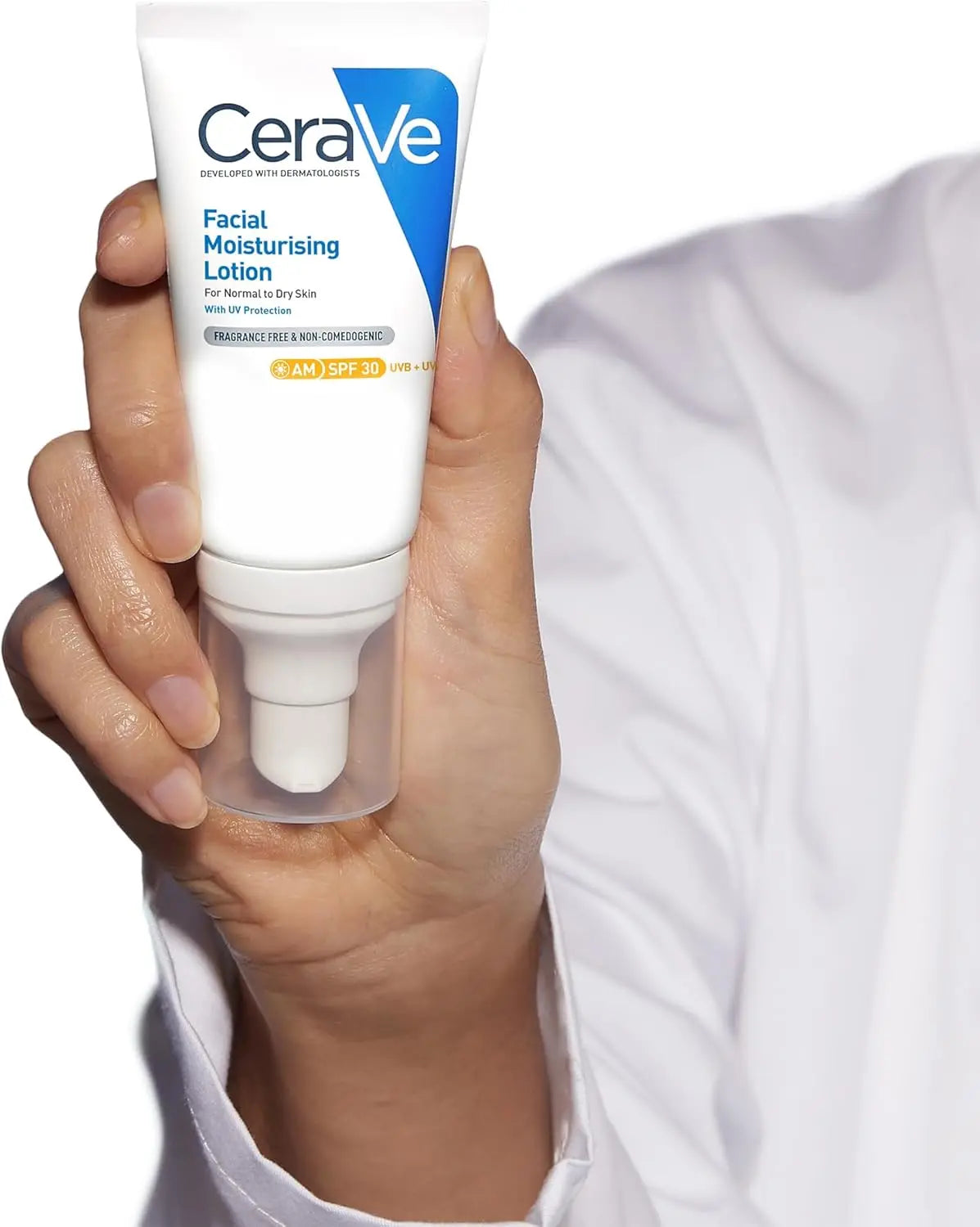 CeraVe AM Facial Moisturizer: 52ml, Normal to Dry Skin, UV Protection, 3 Ceramides.
